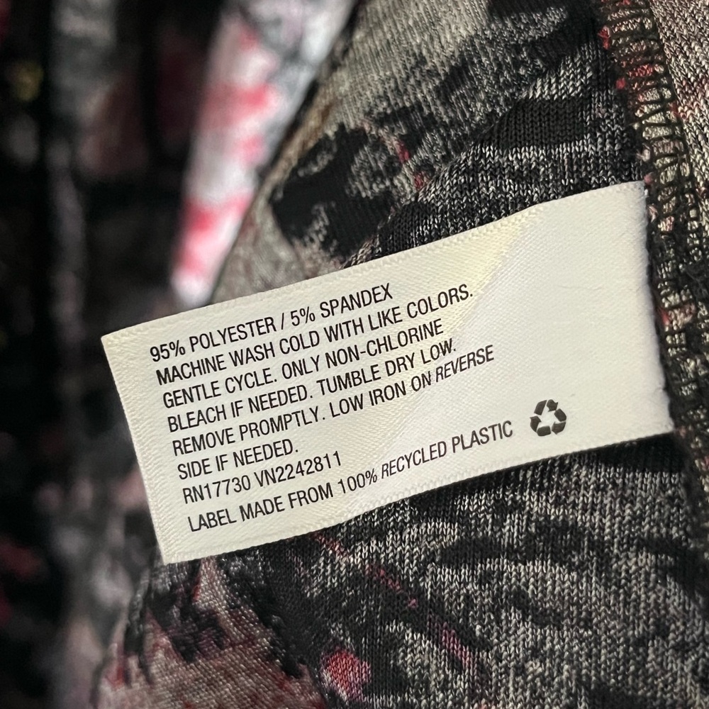 Xhilaration XXL Black Floral Duster - Picture 8 of 8